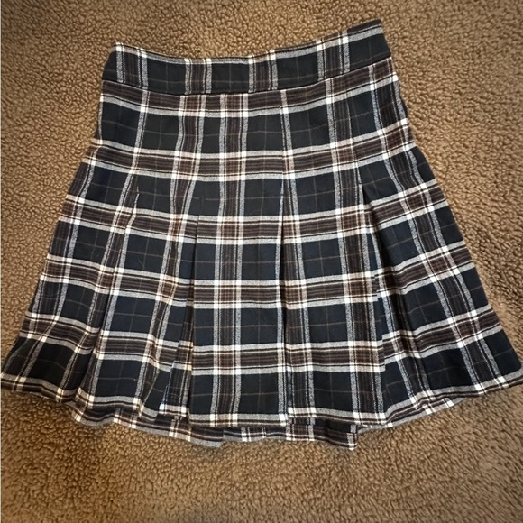 💋NWOT💋Hollister womens ultra high-rise pleated plaid mini skirt Sz: XS - Picture 4 of 6